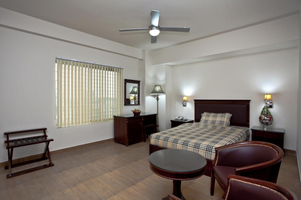 La Rose Hotel 실헷 객실 사진